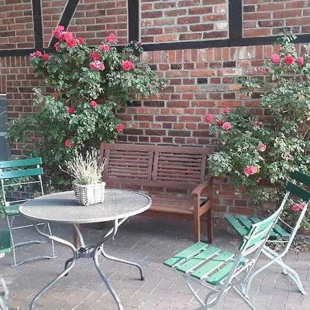 아파트 Am Esch 워렌도르프