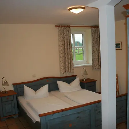 아파트 Am Esch 워렌도르프